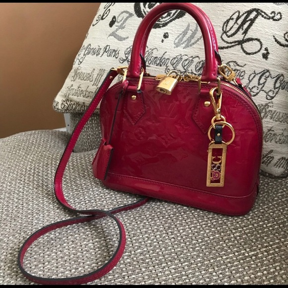 & Accessories - TRADE